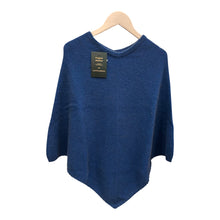 Load image into Gallery viewer, Lothlorian knit plain poncho possum/Merino Lagoon