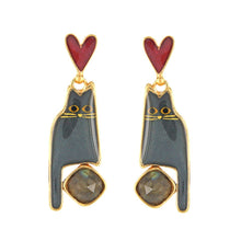 Load image into Gallery viewer, TARATATA - LEVER BACK EARRINGS FANTAISIE
MAGIC