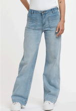 Load image into Gallery viewer, ITALIAN STAR Macey jeans light wash