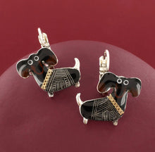 Load image into Gallery viewer, TARATATA - LEVER BACK EARRINGS FANTAISIE
PAS BOUGER !