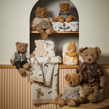 Load image into Gallery viewer, Nothing Hill bear William