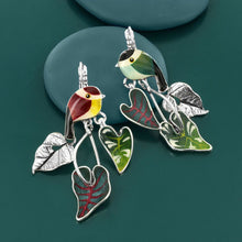 Load image into Gallery viewer, TARATATA - LEVER BACK EARRINGS FANTAISIE
FABULEUSE