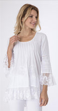 Load image into Gallery viewer, La Cotonniere  tunic white 666