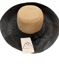 Load image into Gallery viewer, French hat Demi Capeline black/natural