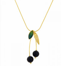 Load image into Gallery viewer, TARATATA - NECKLACE FANTAISIE
CERISE
