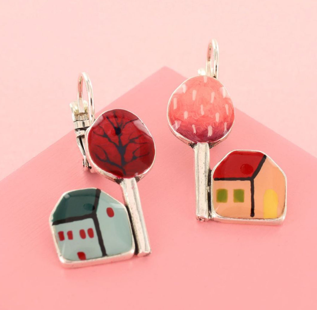 TARATATA - LEVER BACK EARRINGS
FANTAISIE
MON P'TIT VILLAGE