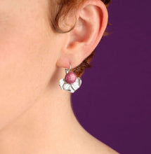 Load image into Gallery viewer, TARATATA - LEVER BACK EARRINGS FANTAISIE
DIVA
