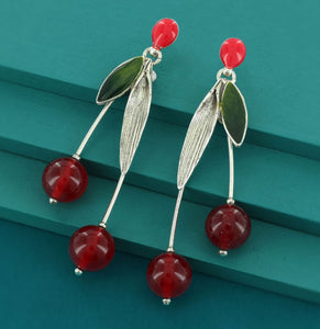 TARATATA - STUD EARRINGS FANTAISIE
CERISE