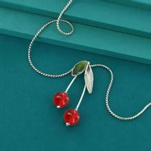 Load image into Gallery viewer, TARATATA - NECKLACE FANTAISIE
CERISE
