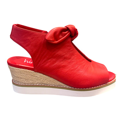 Hinako Mossman salsa red