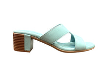 Load image into Gallery viewer, Hinako devinport baby blue slides
