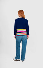 Load image into Gallery viewer, Bridge &amp; Lord Jacquard Check
Border Pullover
BL6638
