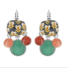 Load image into Gallery viewer, TARATATA - LEVER BACK EARRINGS
FANTAISIE
ETINCELLE
