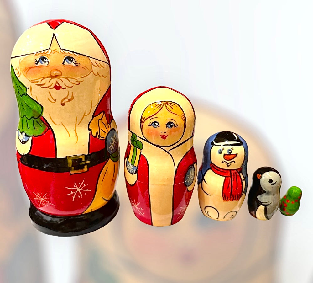 Santa & family nesting doll high quality 15 cm 5 pieces