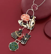 Load image into Gallery viewer, Taratata- Necklace  FANTAISIE
PAS BOUGER !
