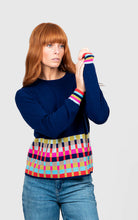 Load image into Gallery viewer, Bridge &amp; Lord Jacquard Check
Border Pullover
BL6638
