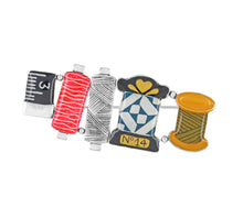 Load image into Gallery viewer, TARATATA - BROOCH FANTAISIE
RUBAN
