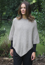 Load image into Gallery viewer, Lothlorian knit plain poncho possum/Merino natural

