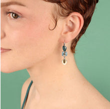Load image into Gallery viewer, TARATATA - LEVER BACK EARRINGS
FANTAISIE EPHÉMÈRE
