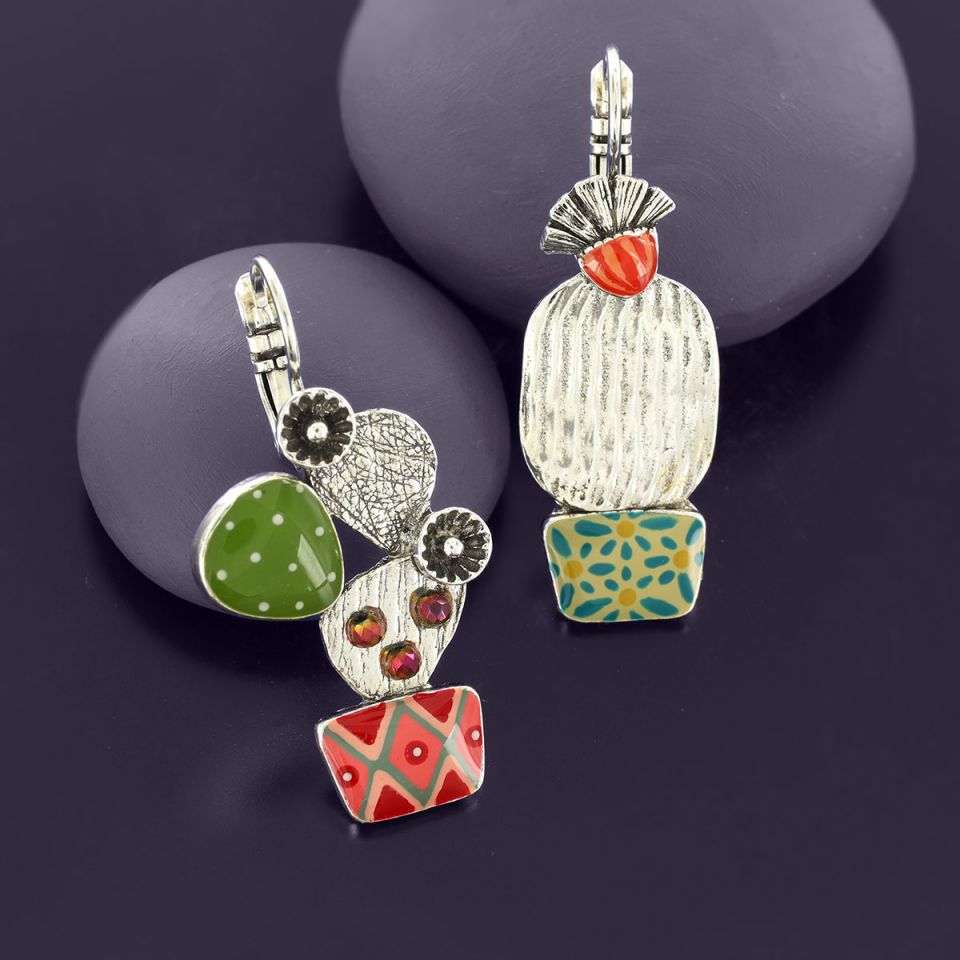 TARATATA - LEVER BACK EARRINGS
FANTAISIE
CACTUS