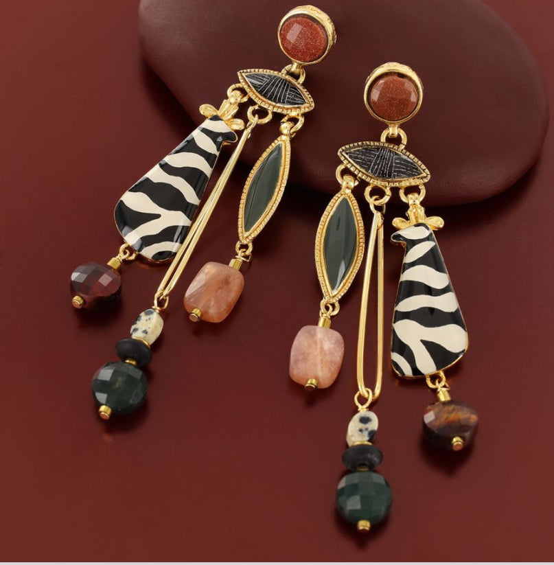 TARATATA - STUD EARRINGS FANTAISIE
ZEBRA