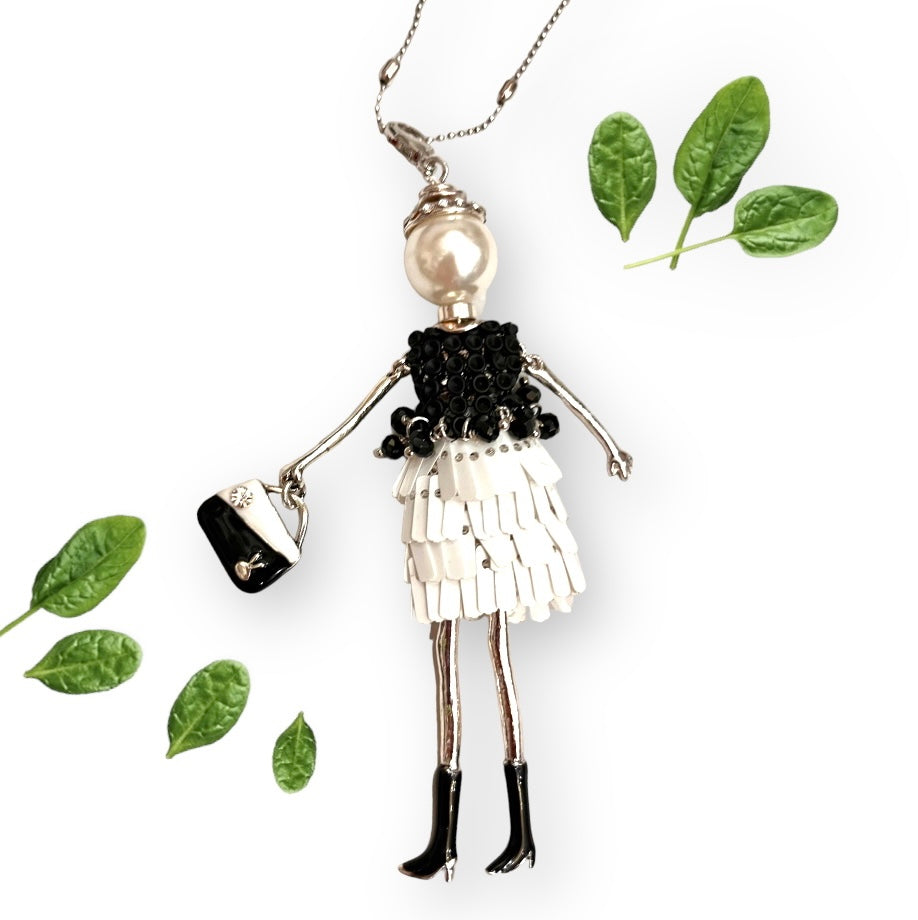 French doll necklace Chanel silver
