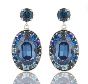 SAPPHIRE OVAL CABOCHON SET CRYSTAL DROP EARRINGS.