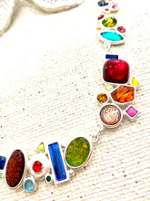 Load image into Gallery viewer, Gubo necklace, hand blown glass style 002
