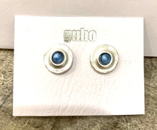 Load image into Gallery viewer, hand blown glass earrings silver mid blue
