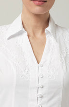 Load image into Gallery viewer, La Cotonniere fitted shirt 443
