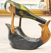 Load image into Gallery viewer, Wine duck

