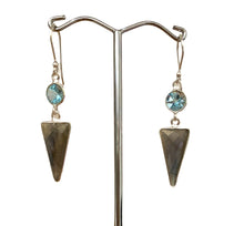 Load image into Gallery viewer, earrings Labradorite sterling silver

