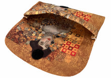 Load image into Gallery viewer, Velour glasses case Adelle Gustav Klimt
