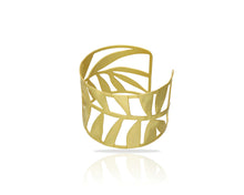 Load image into Gallery viewer, Tropic gold plated bangle
