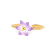 Load image into Gallery viewer, Franck Herval LUCIA mini flower ring
