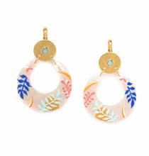 Load image into Gallery viewer, Franck Herval earrings shell 5cm drop
