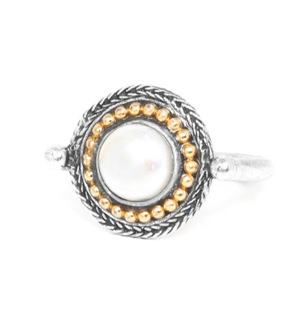 Franck Herval fresh water pearl, cabochon ring